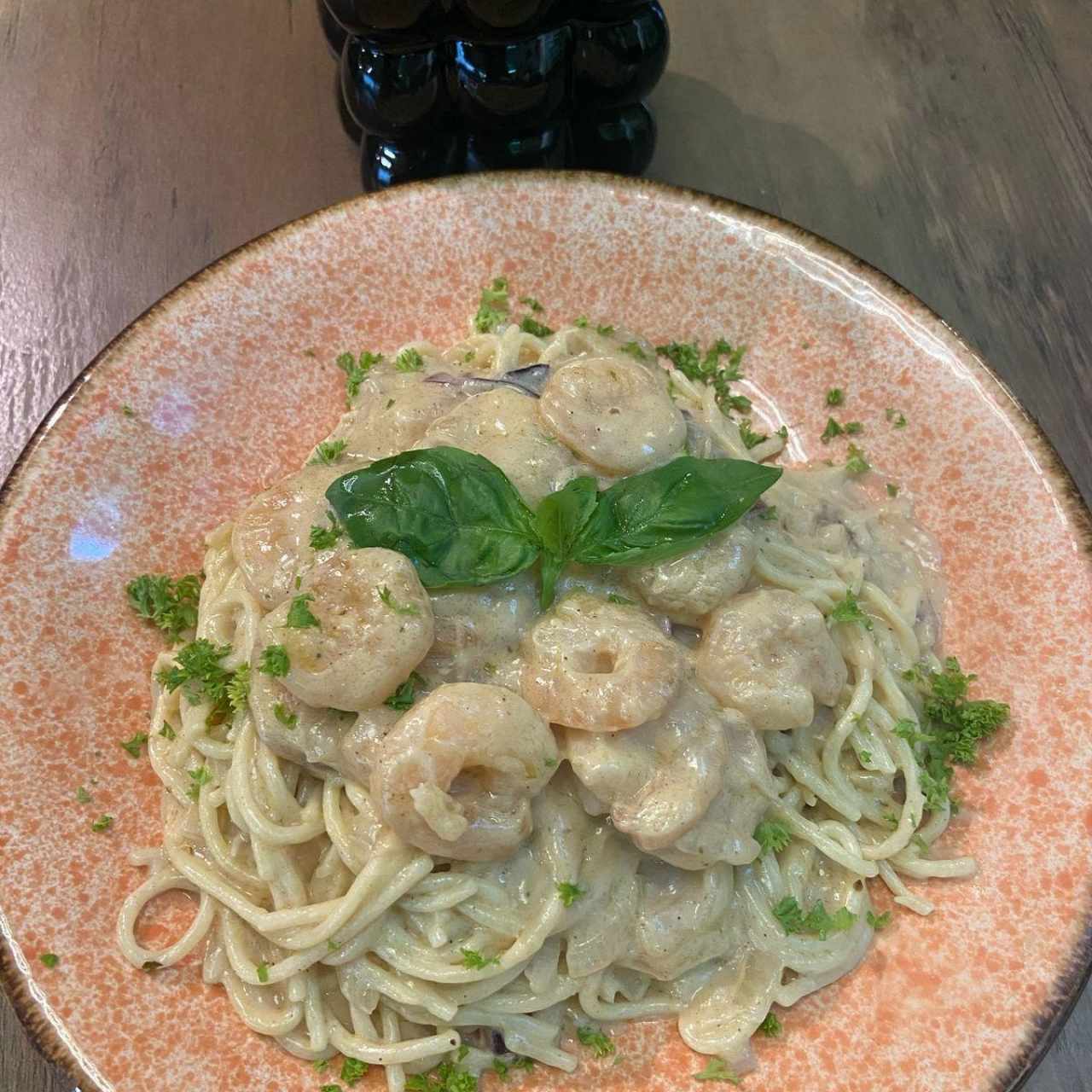 Pasta Alfredo con Camarones
