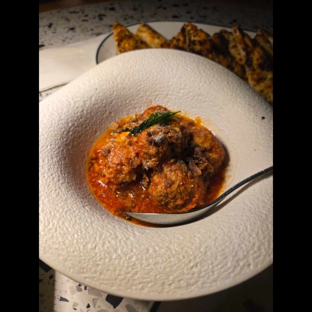 ANTIPASTI - Polpette alla Amatriciana