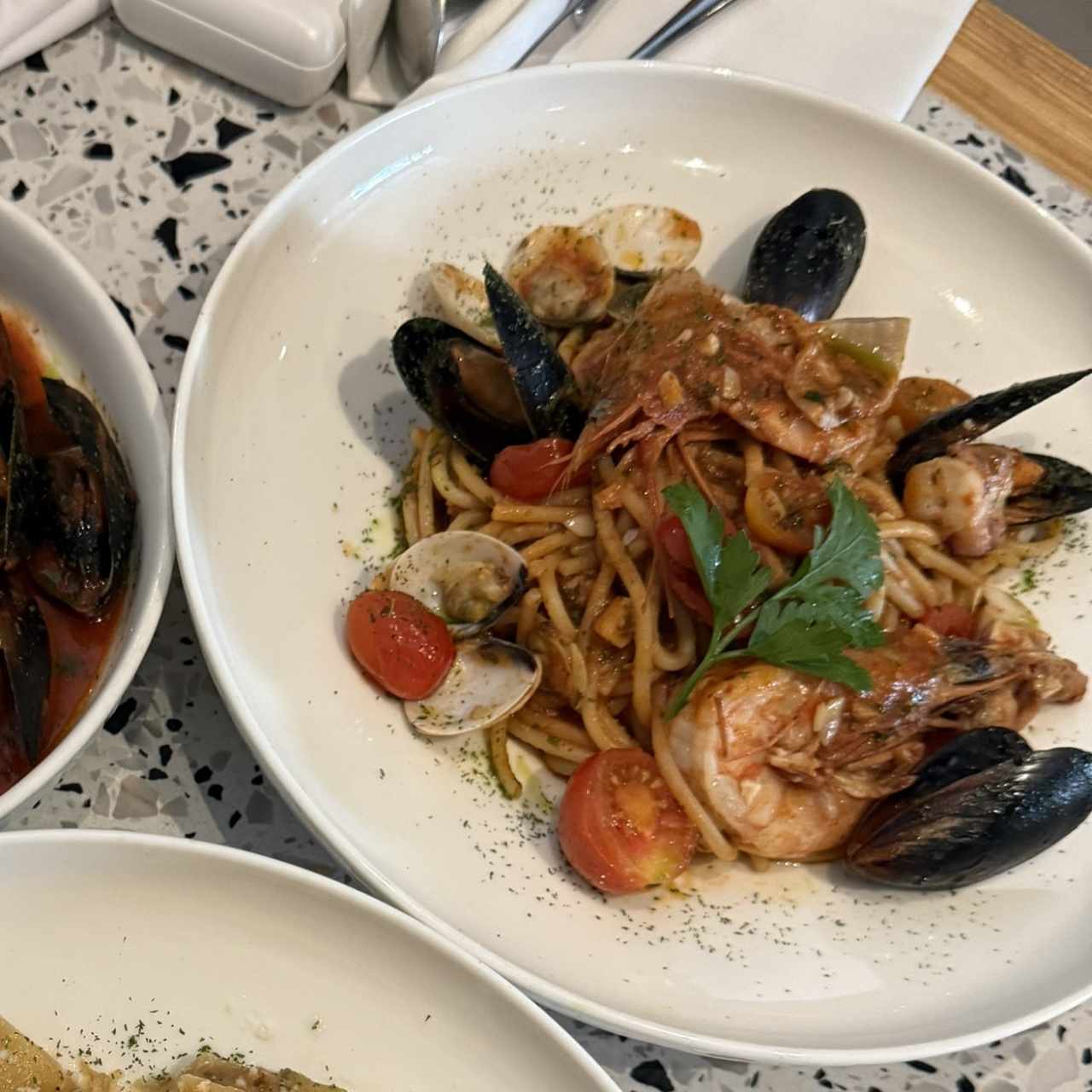 Scoglio o frutti di mare?