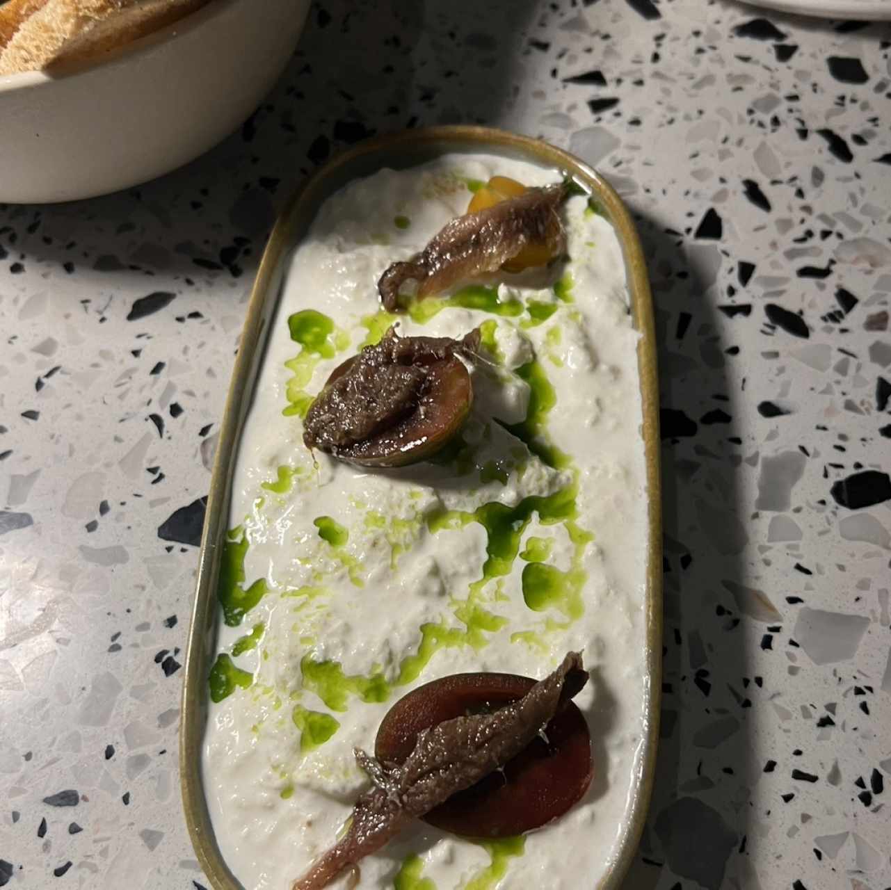 ANTIPASTI - Stracciatella e Alici