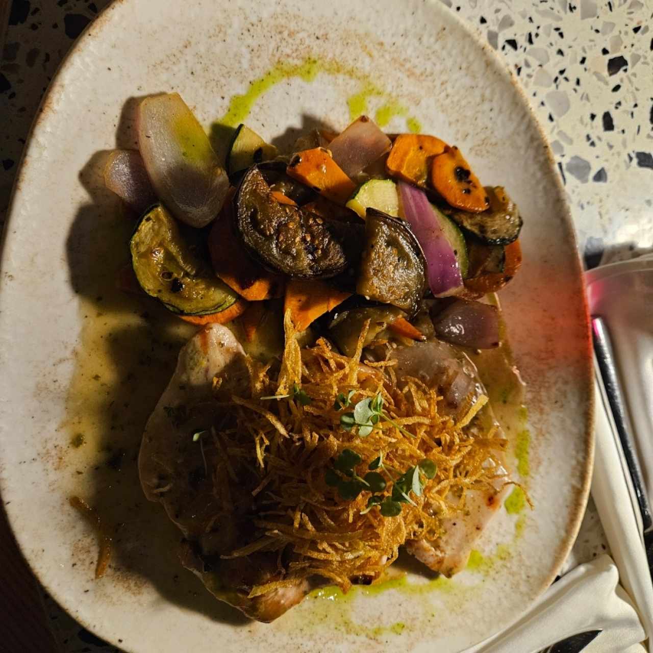pollo al limón con vegetales 