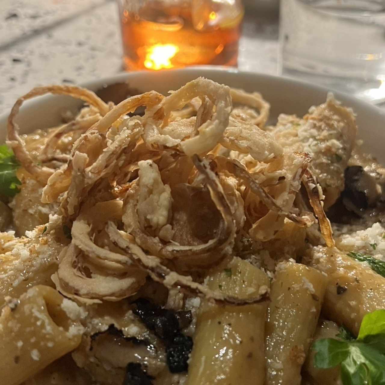 Rigatone cipolla e tartufo