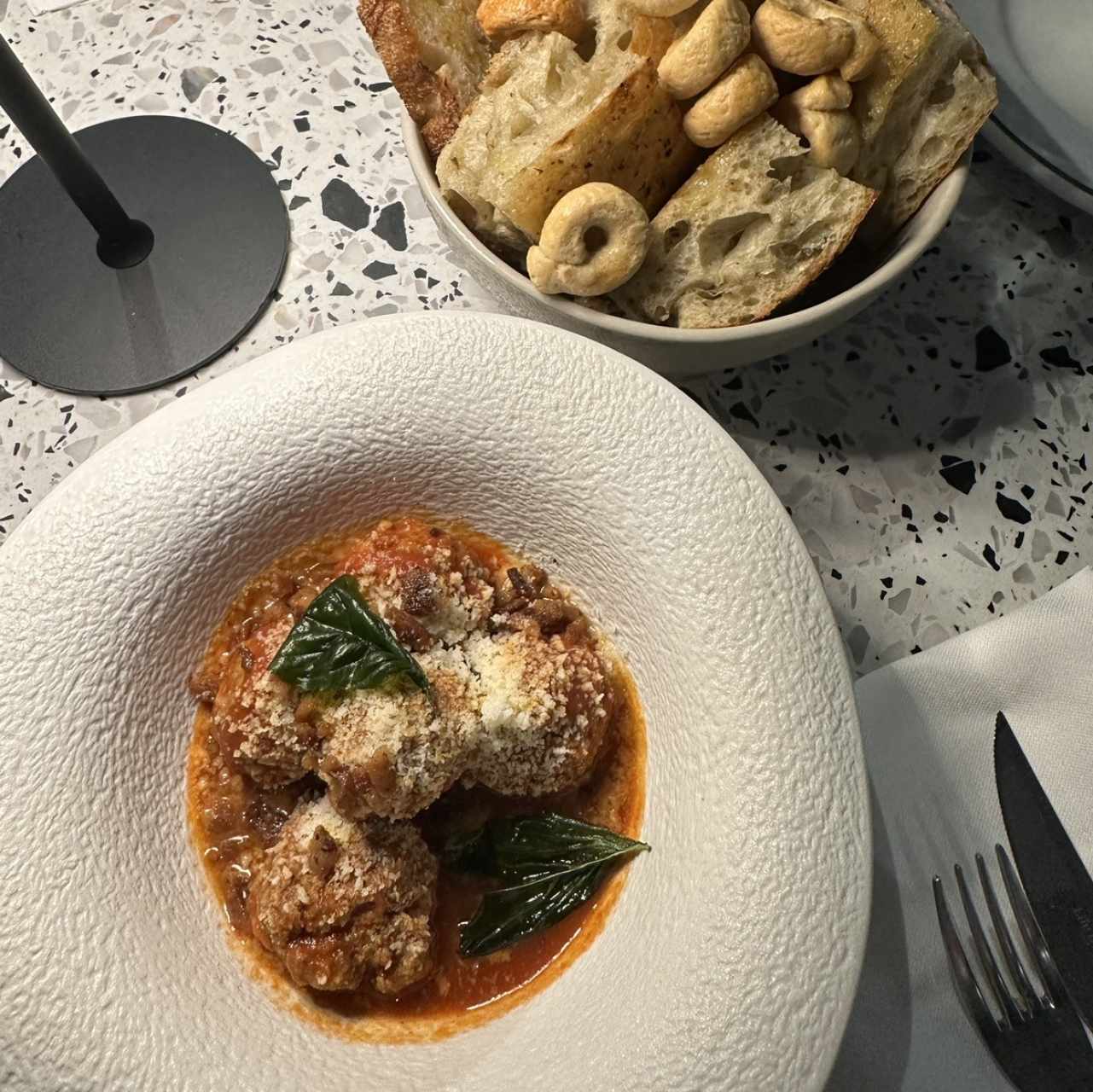 ANTIPASTI - Polpette alla Amatriciana