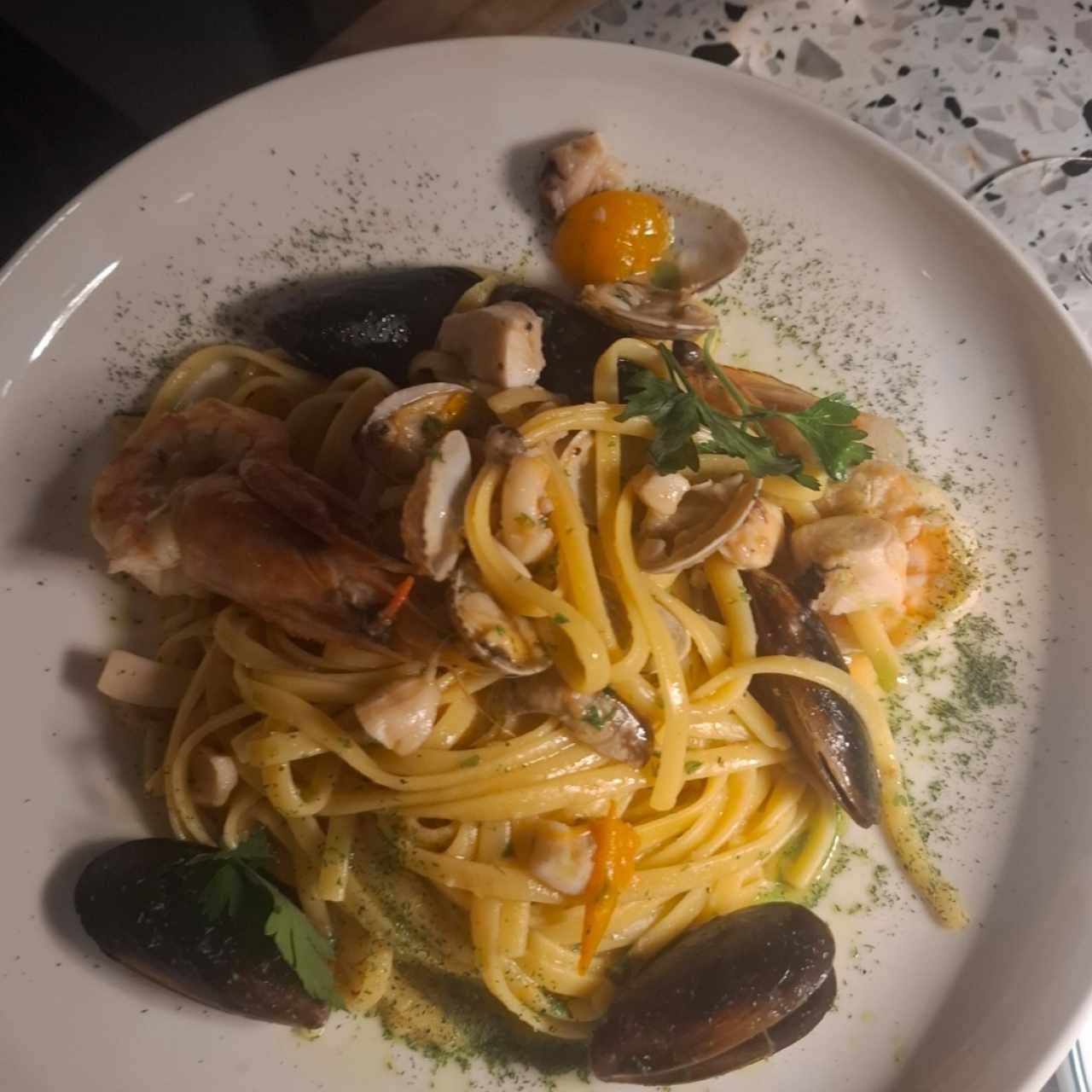 Cozze e vongole alla marinara