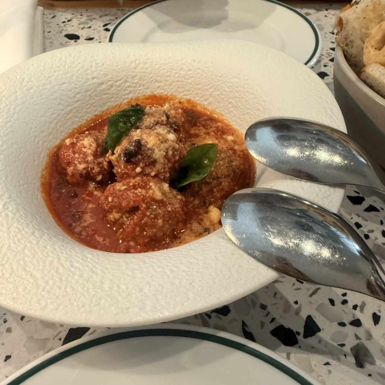 ANTIPASTI - Polpette alla Amatriciana