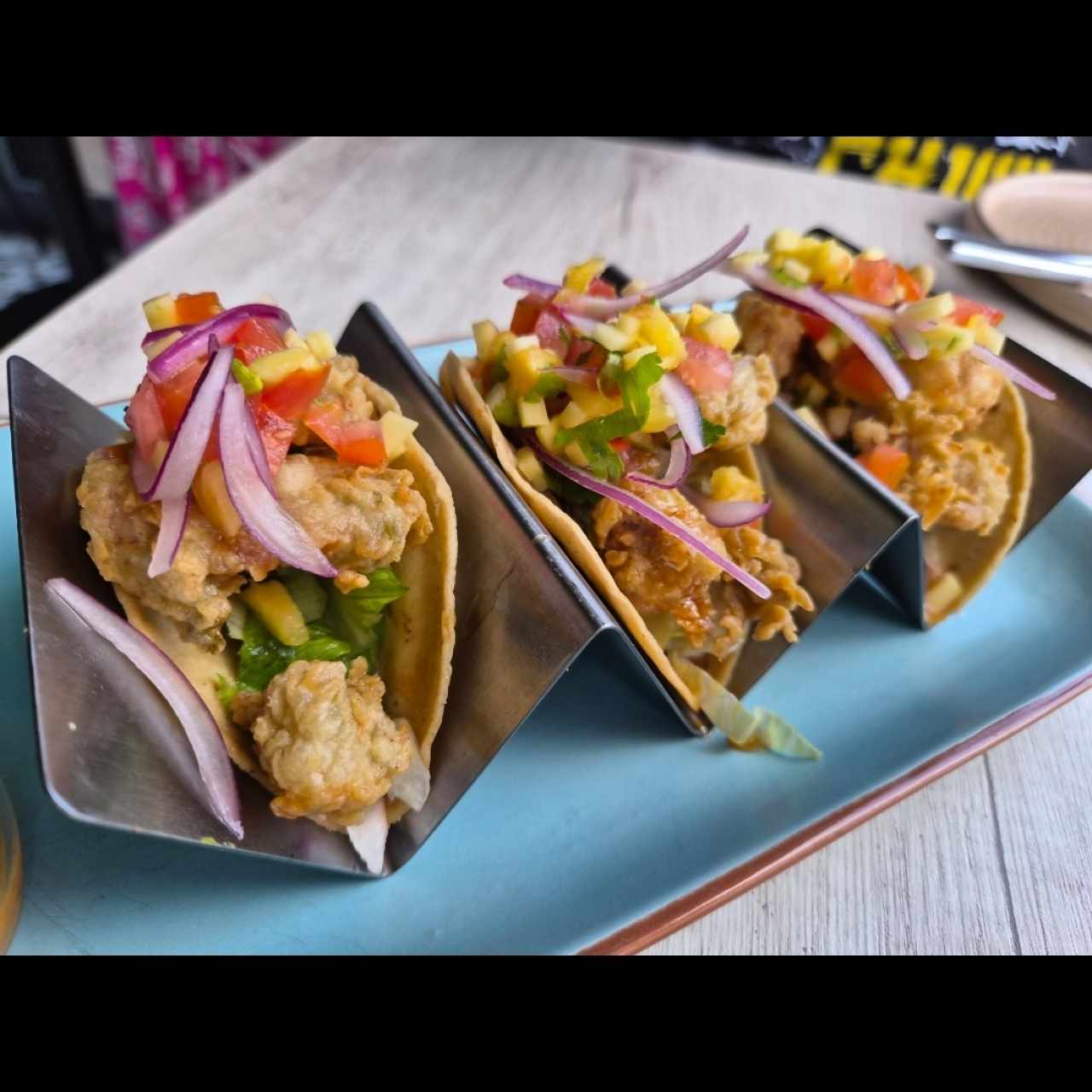 ENTRADAS - Tacos de Corvina