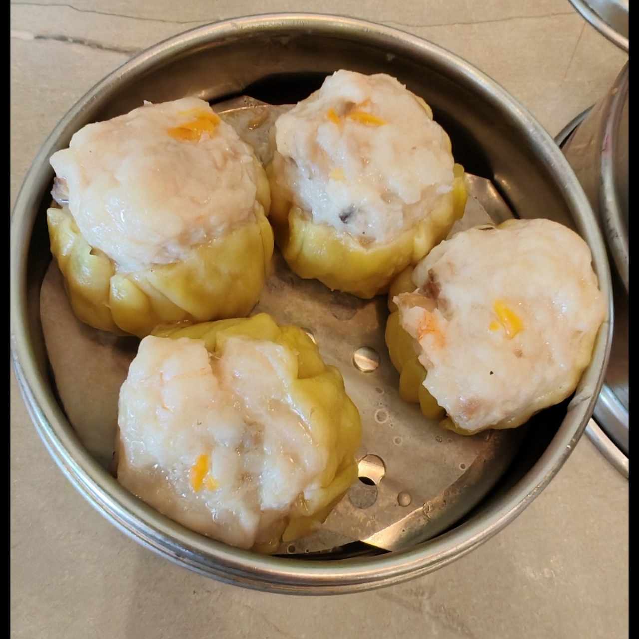 Siumai con camarón 