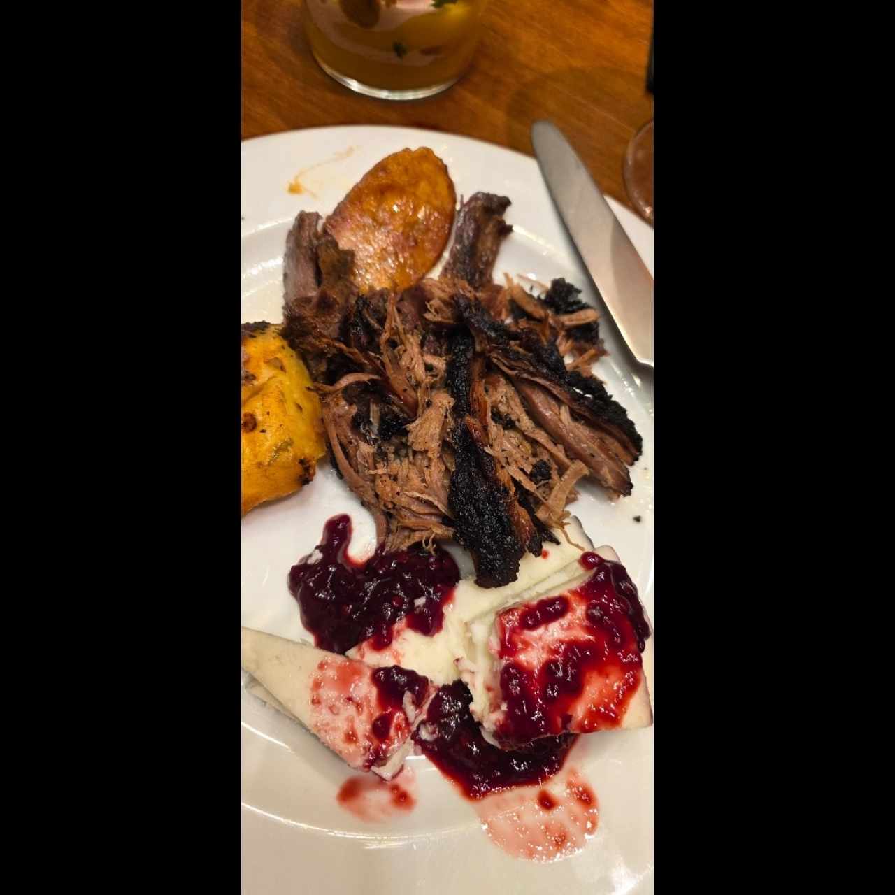 entraña y brisket en brunch dominical