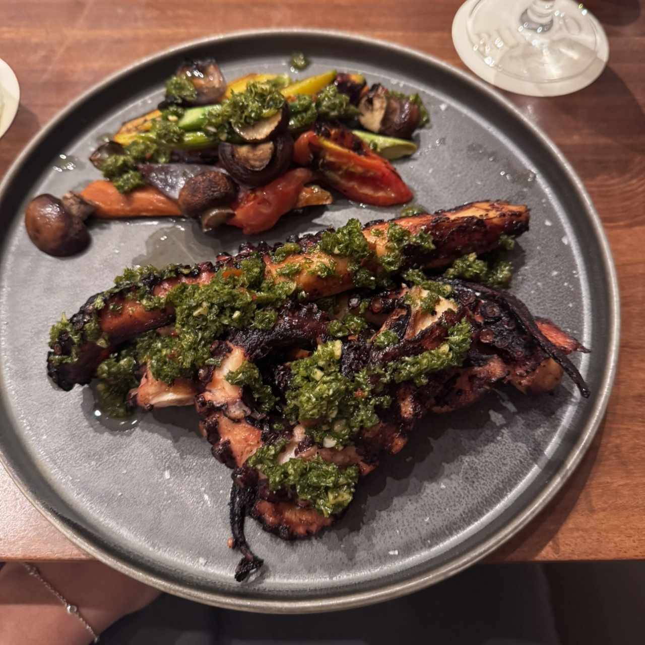 Pulpo con Vegetales