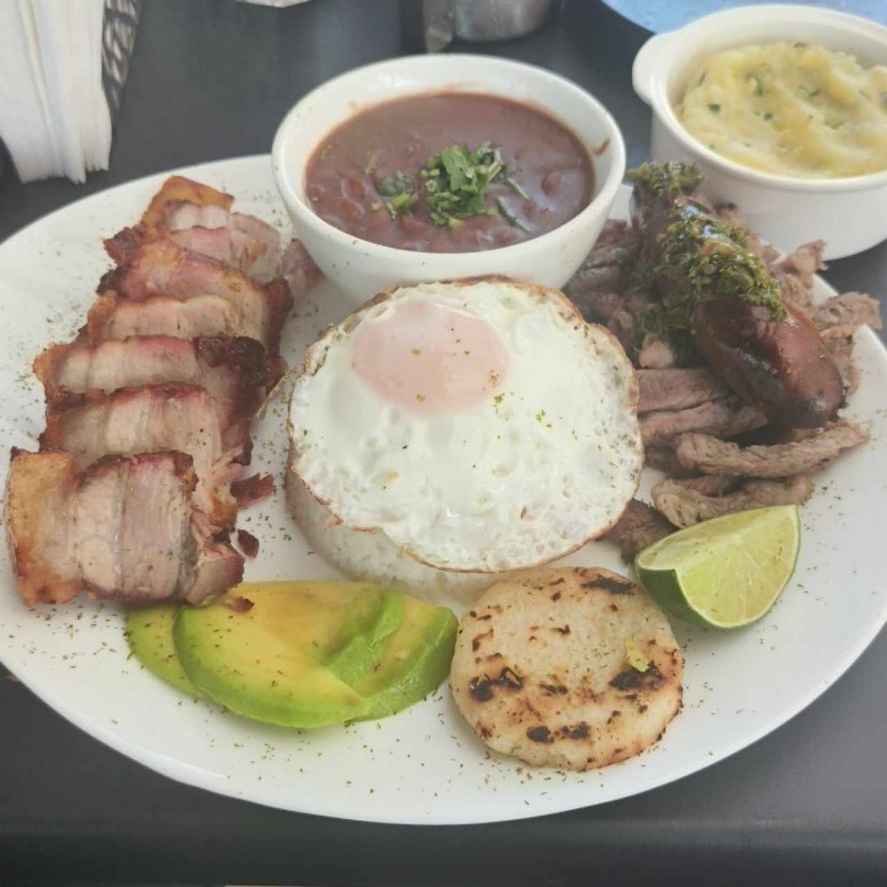 Bandeja Paisa de los Domingos 