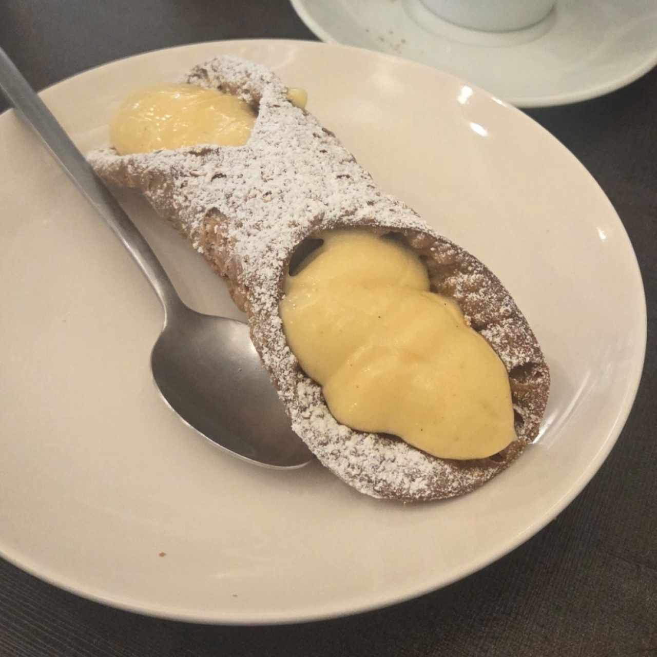 cannoli crema pastelera
