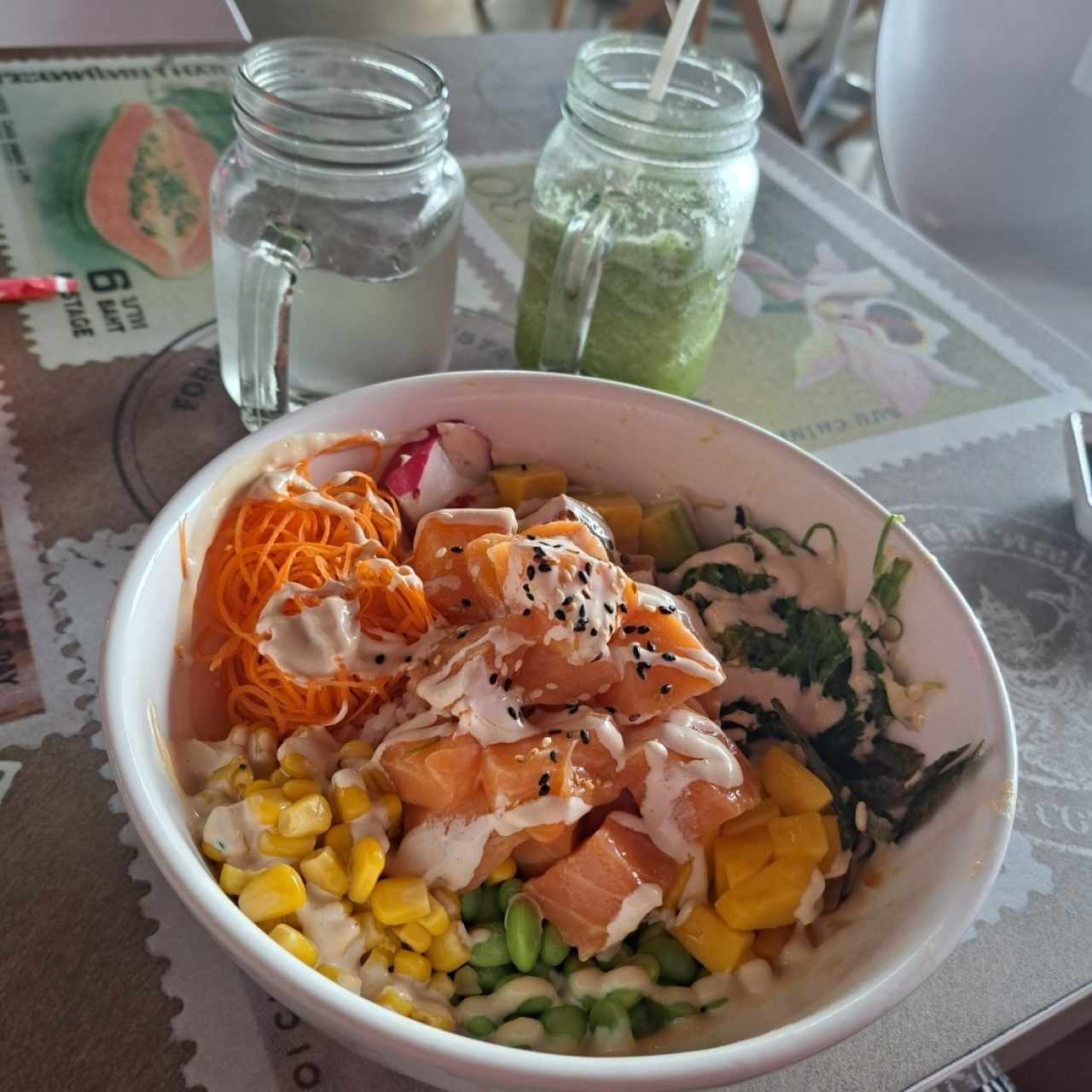 Poke de Salmón