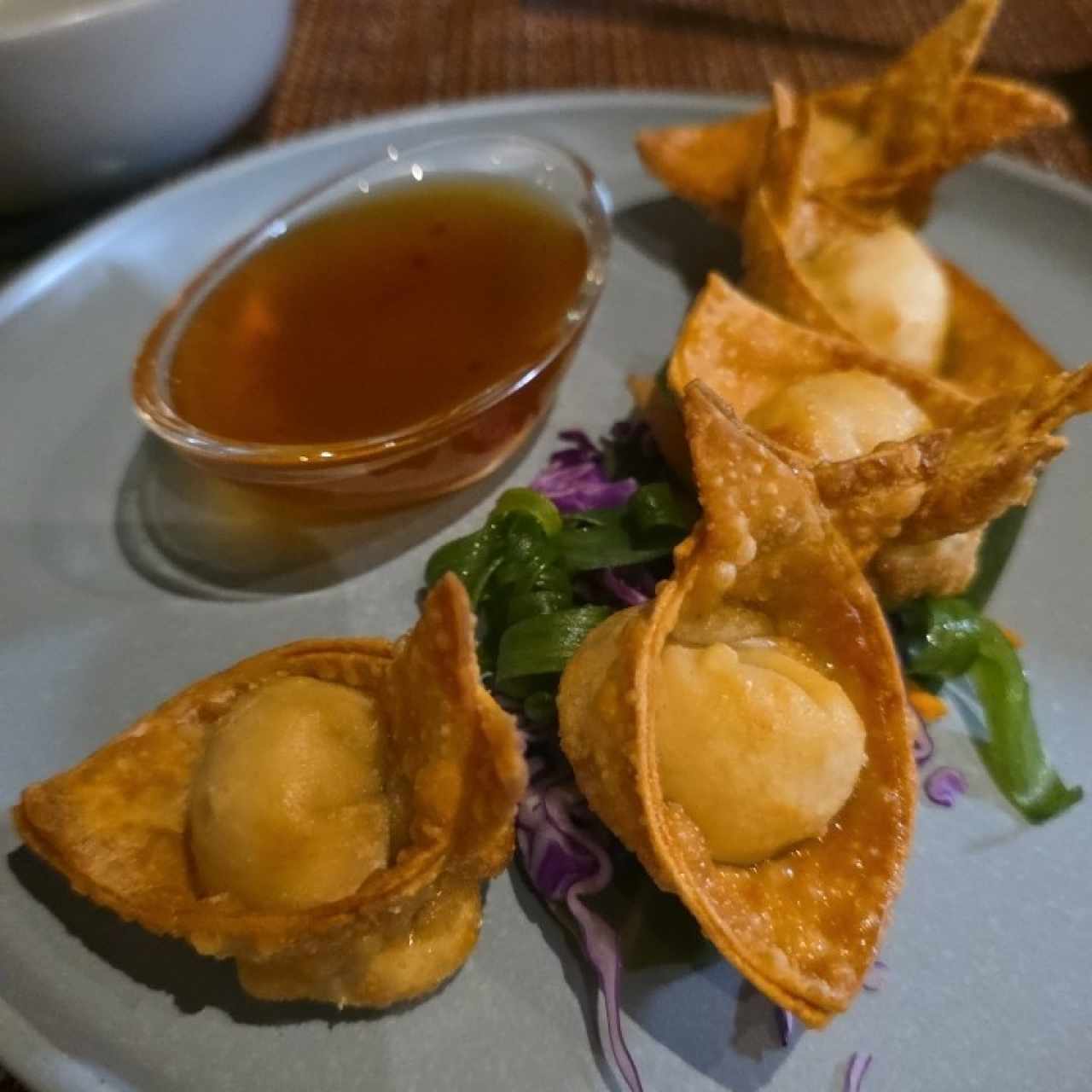 ENTRADAS - CRAB & SHRIMP WONTON