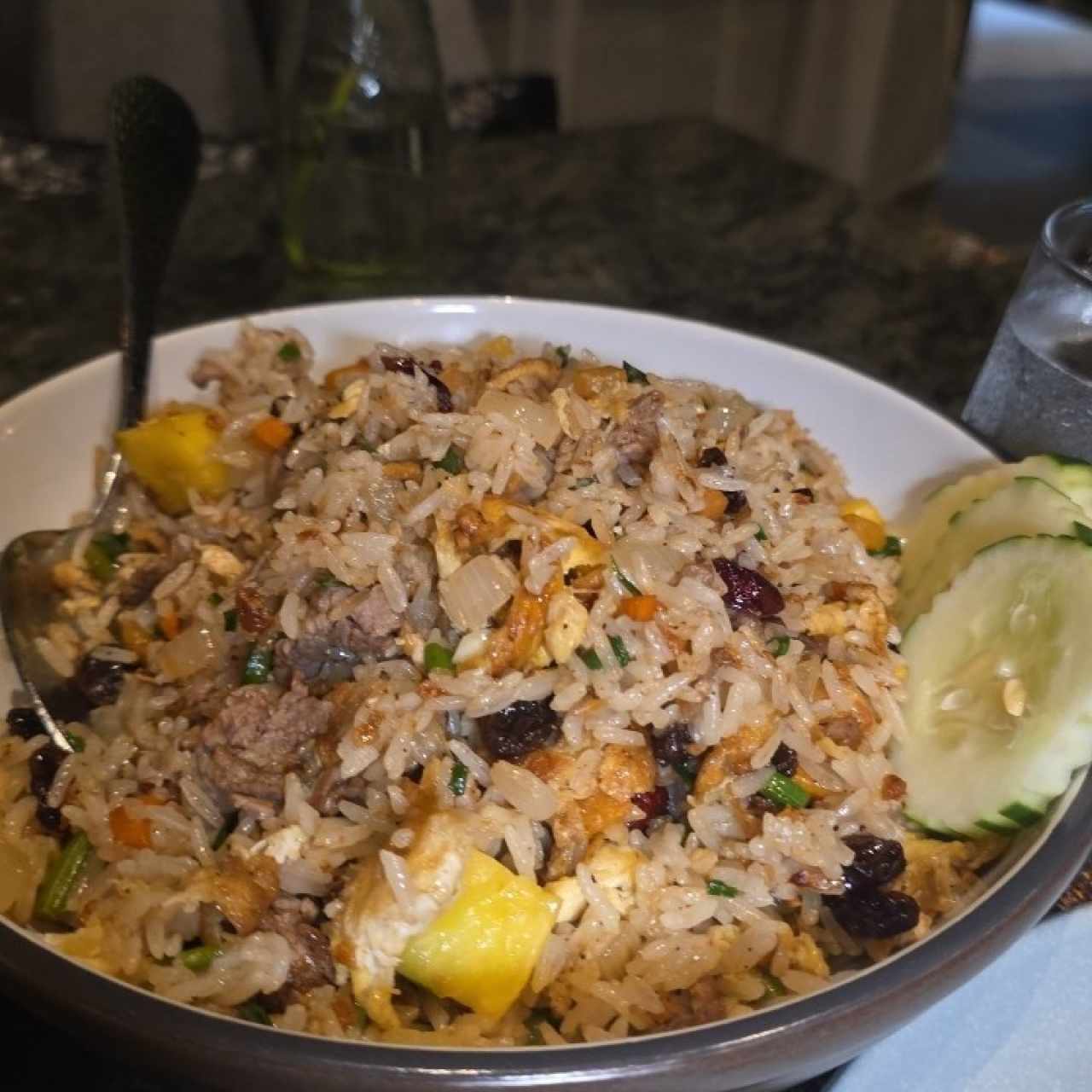 ARROZ FRITO - PINEAPPLE FRIED RICE
