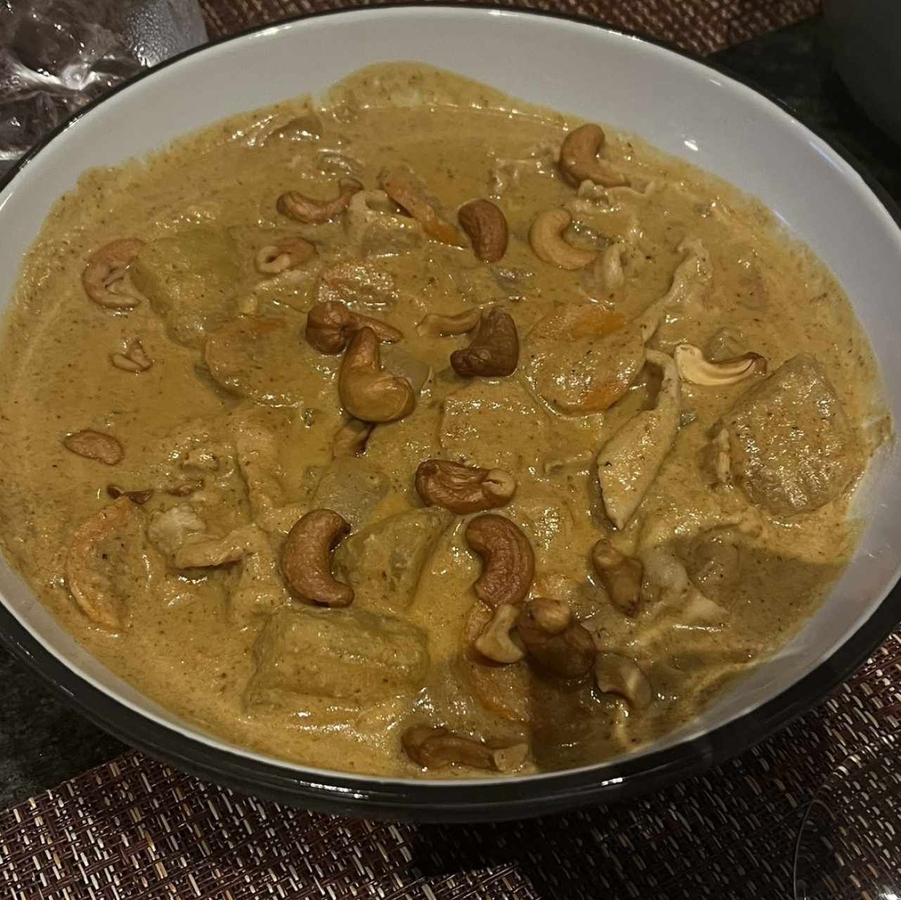 ROASTED DUCK CURRY