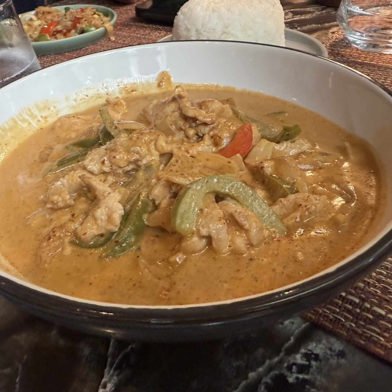 POLLO