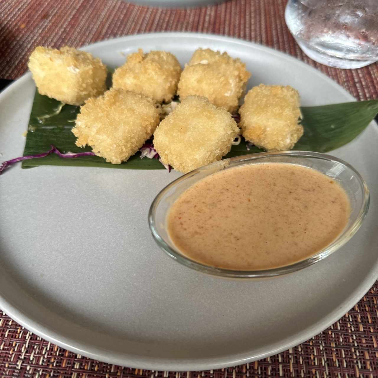 ENTRADAS - CRISPY TOFU