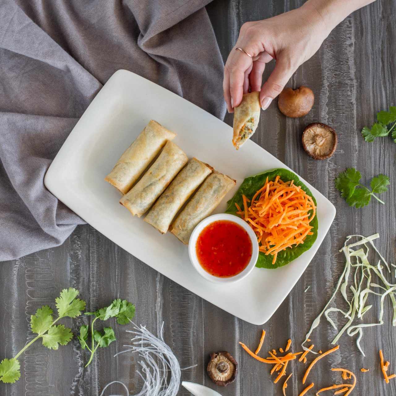 THAI FRIED SPRING ROLLS