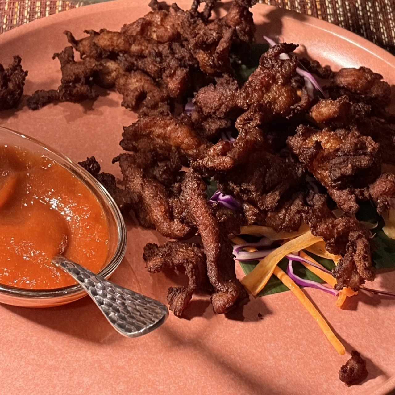ENTRADAS - THAI CRISPY PORK