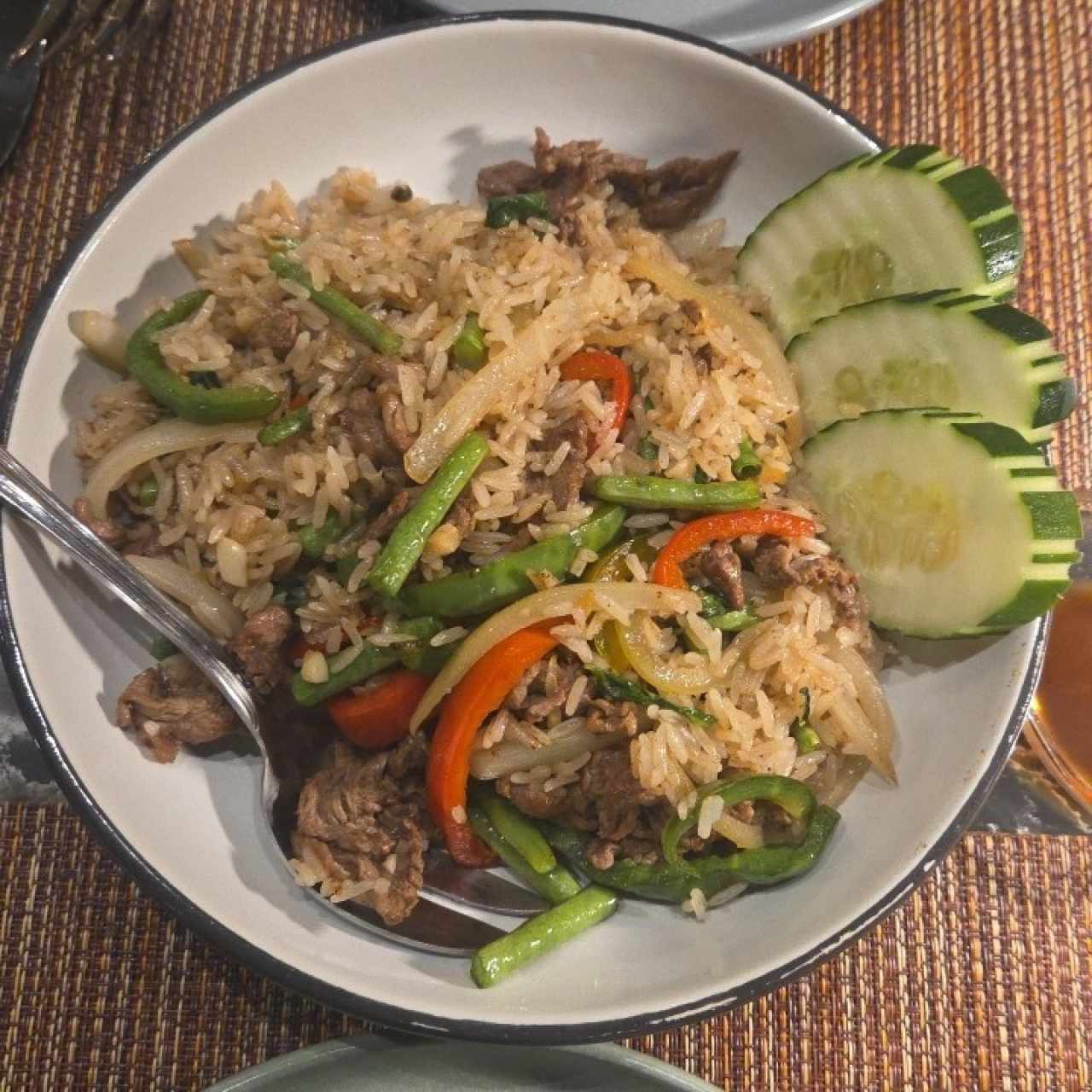 ARROZ FRITO - BASIL FRIED RICE