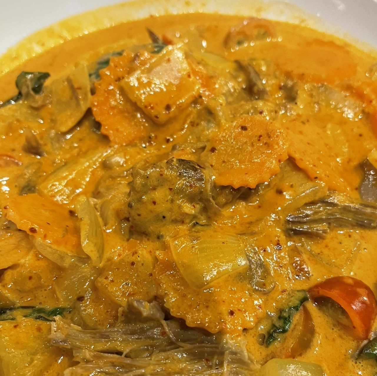 ROASTED DUCK CURRY