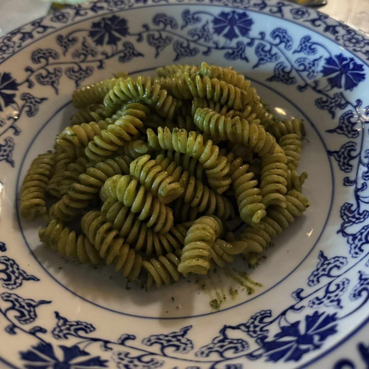 Fusilli al pesto