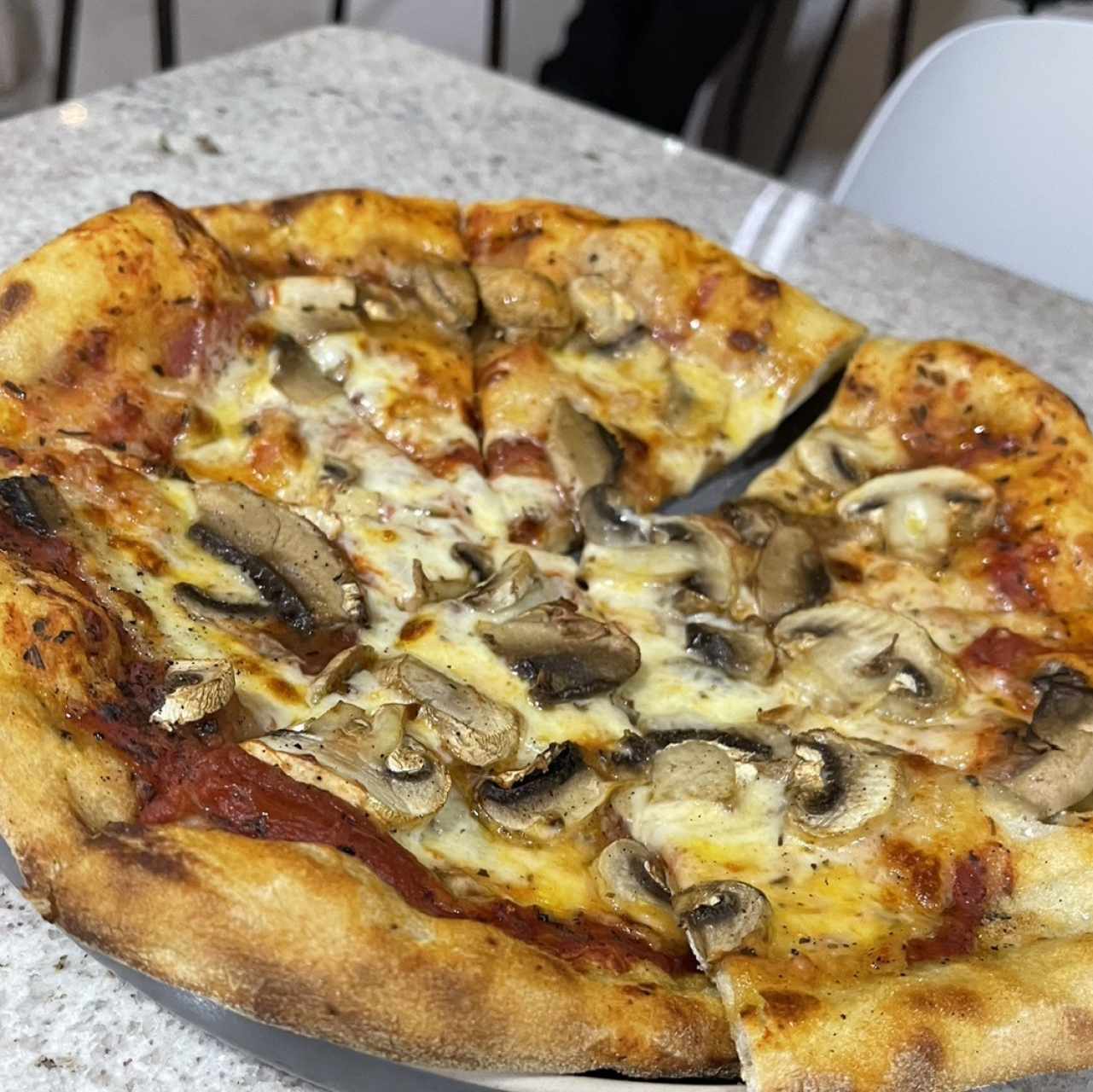 Pizza de hongos 