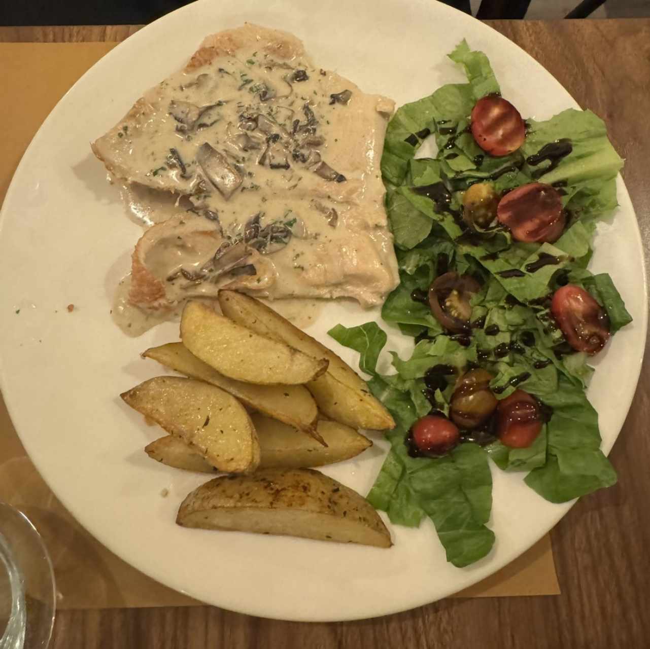 Filetto di Pollo con Funghi Freschi 