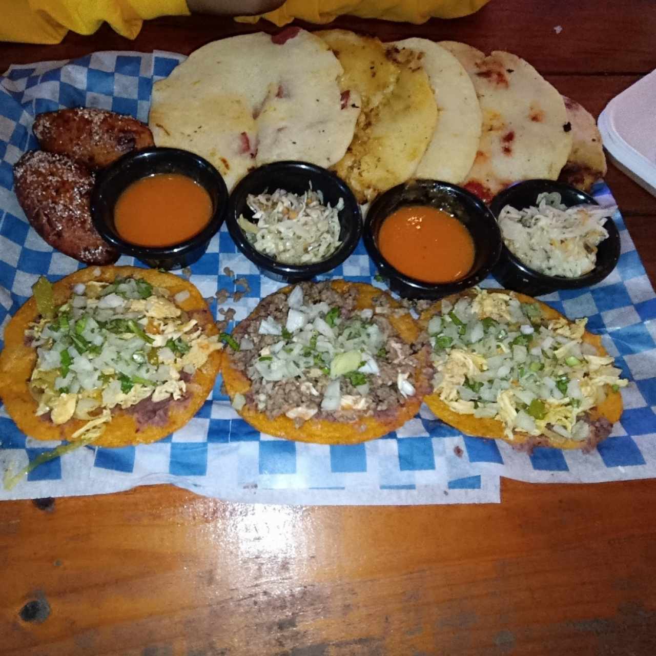 bandeja típica 