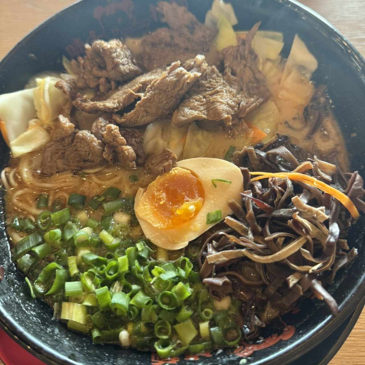 Beef tenderloin ramen 
