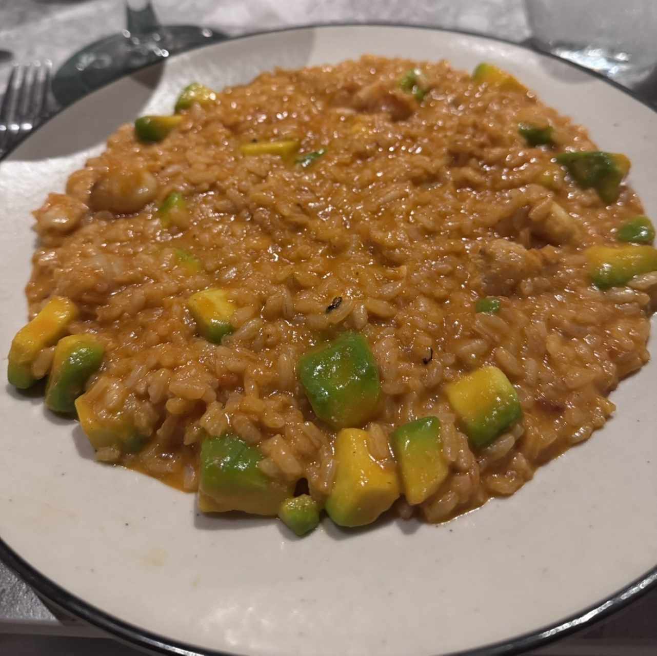 Risotto de Camarones y Aguacate 