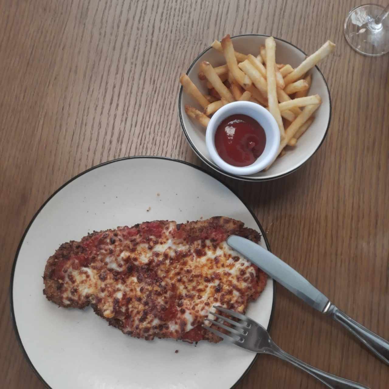 Milanesa de res parmesano 