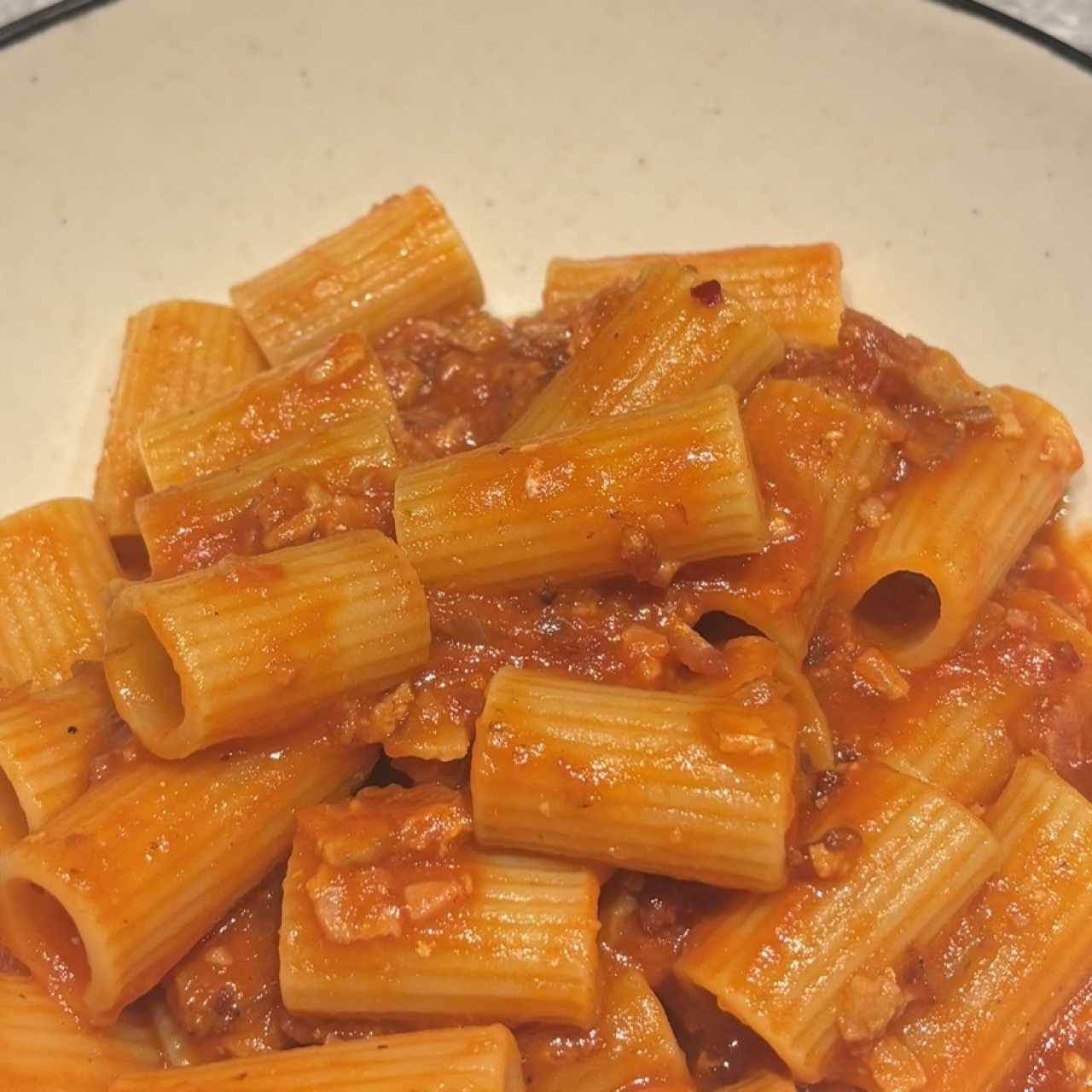 Rigatoni amatriciana