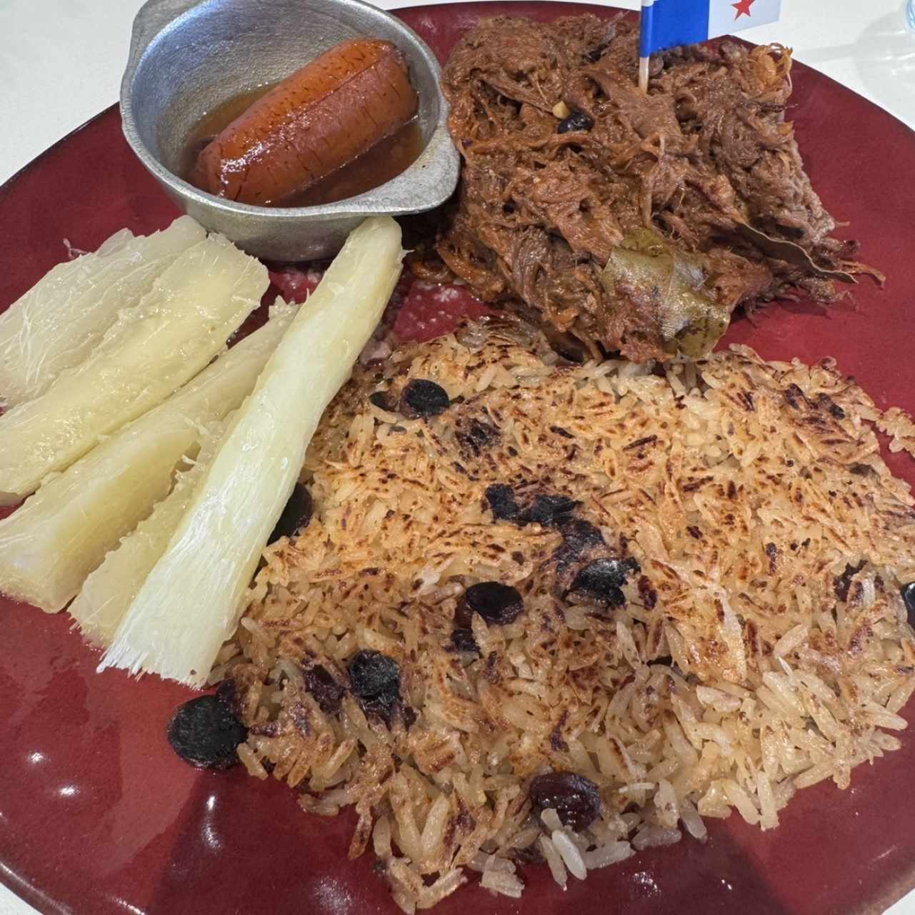 Platos Fuertes - Ropa Vieja