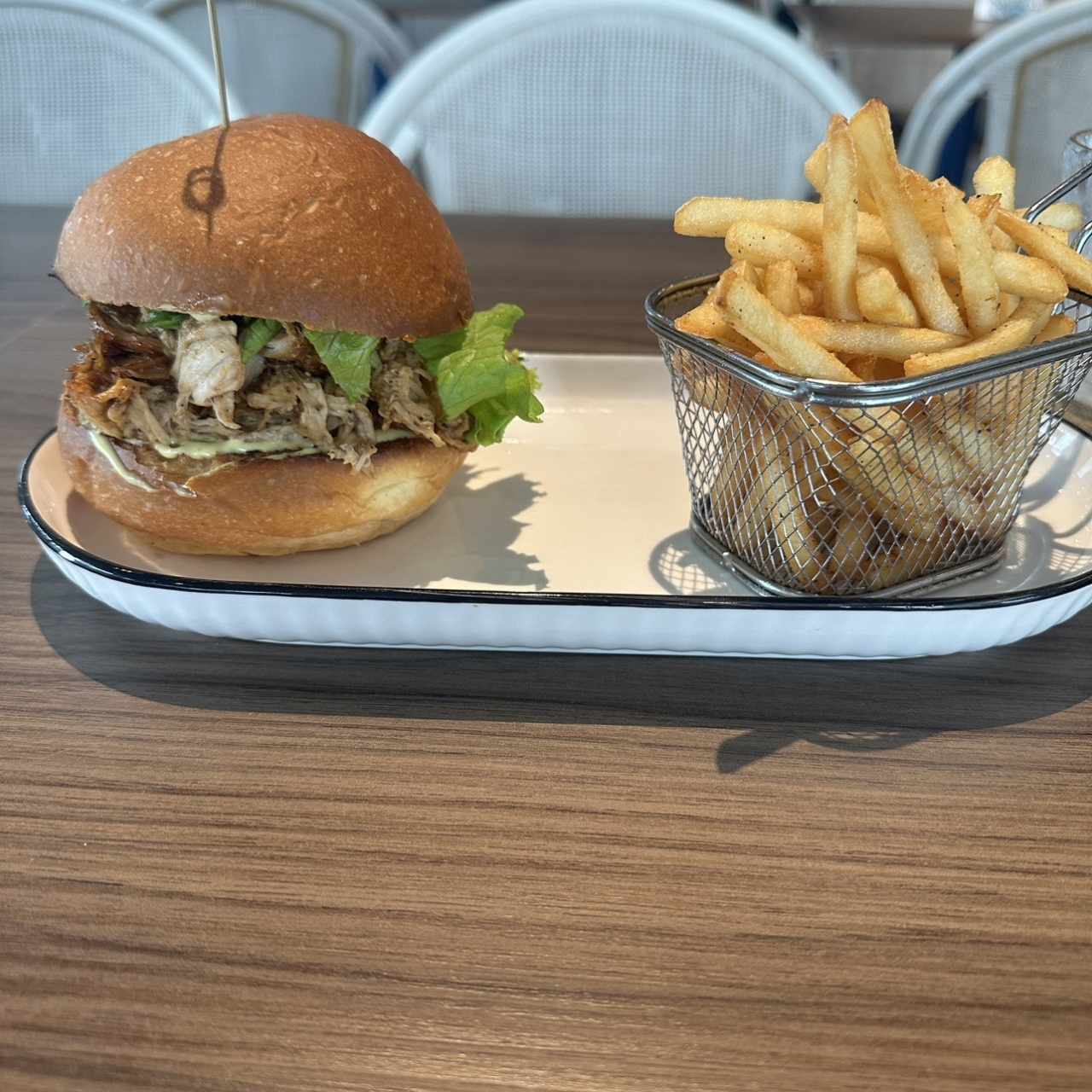 Tropical Chicken Sandwich 