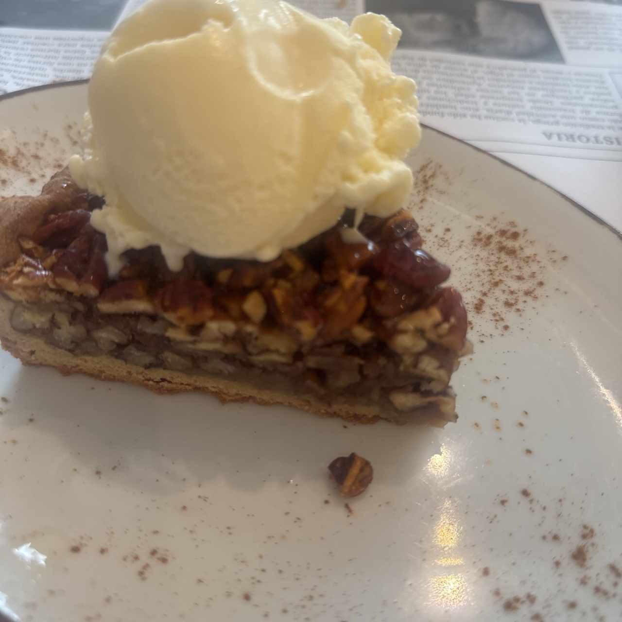 Pecan pie con helado 