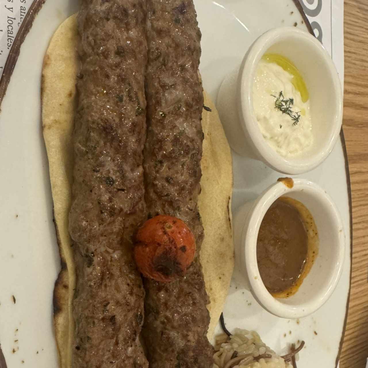 AL CARBÓN - NISOS KEBAB