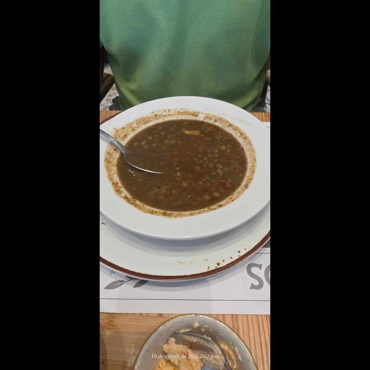 sopa de lentejas