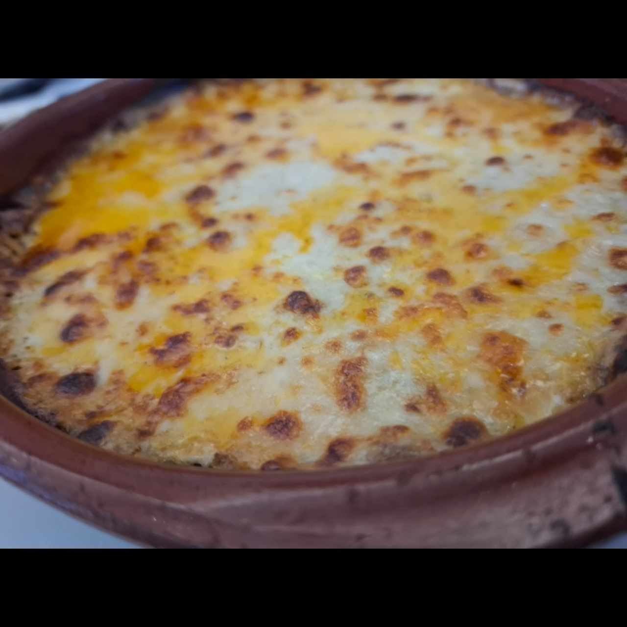 MUSAKÁ Tradición griega en un plato