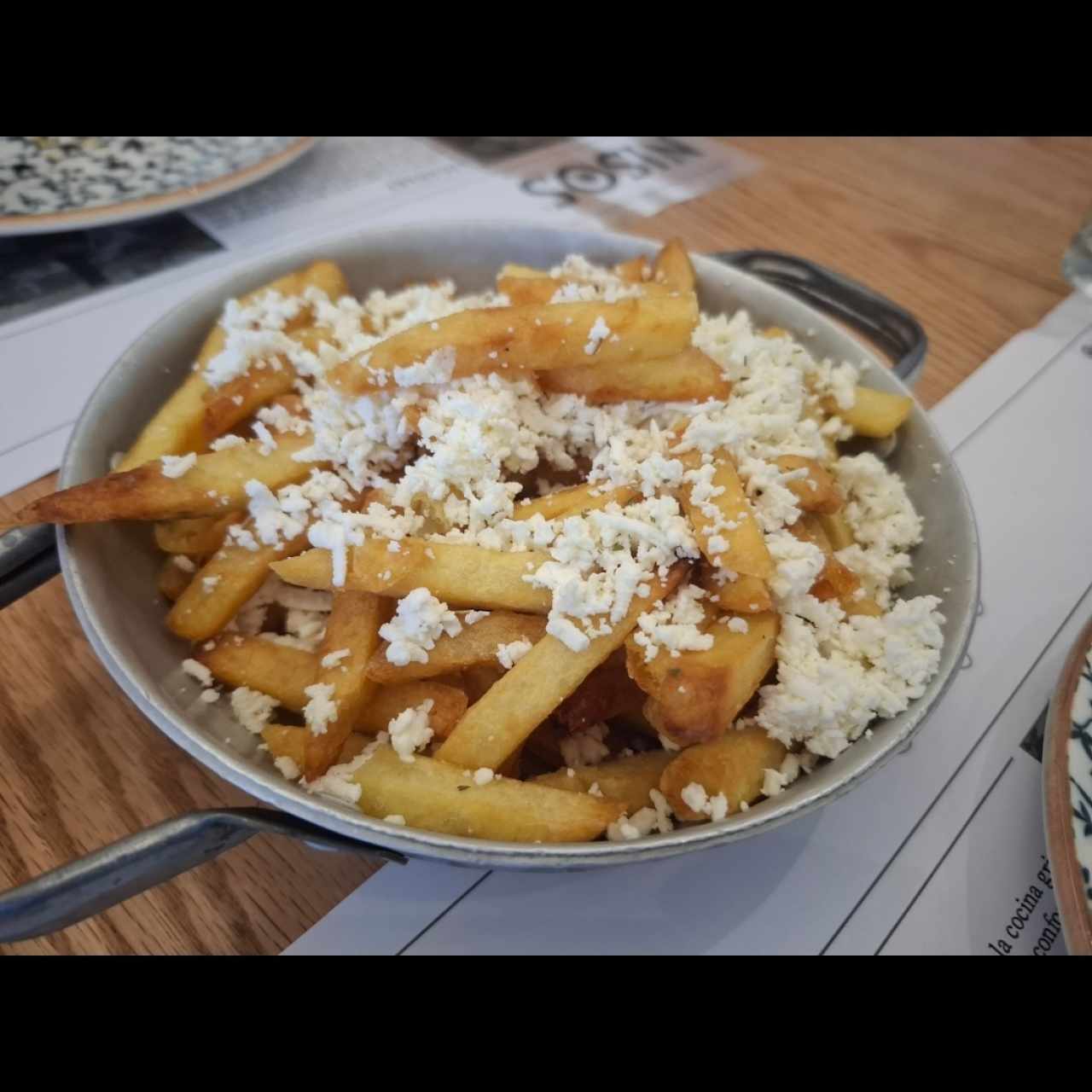 Papas fritas de la casa frescas