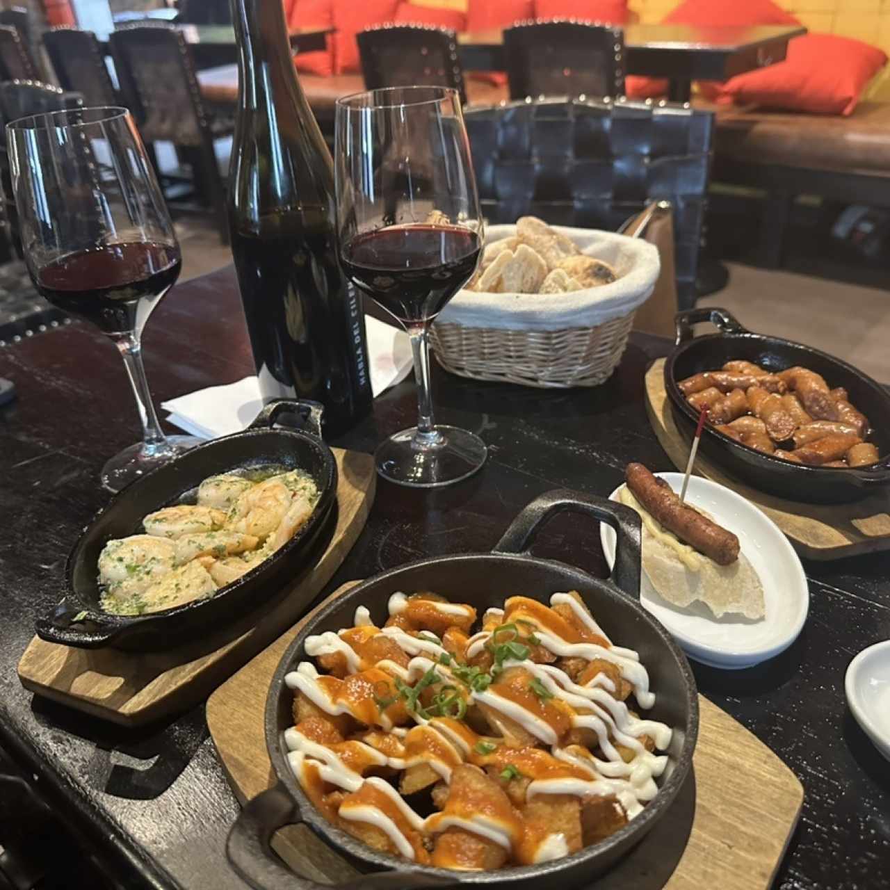 Ganbas, Papas Bravas, Pinchos, y Chistorras