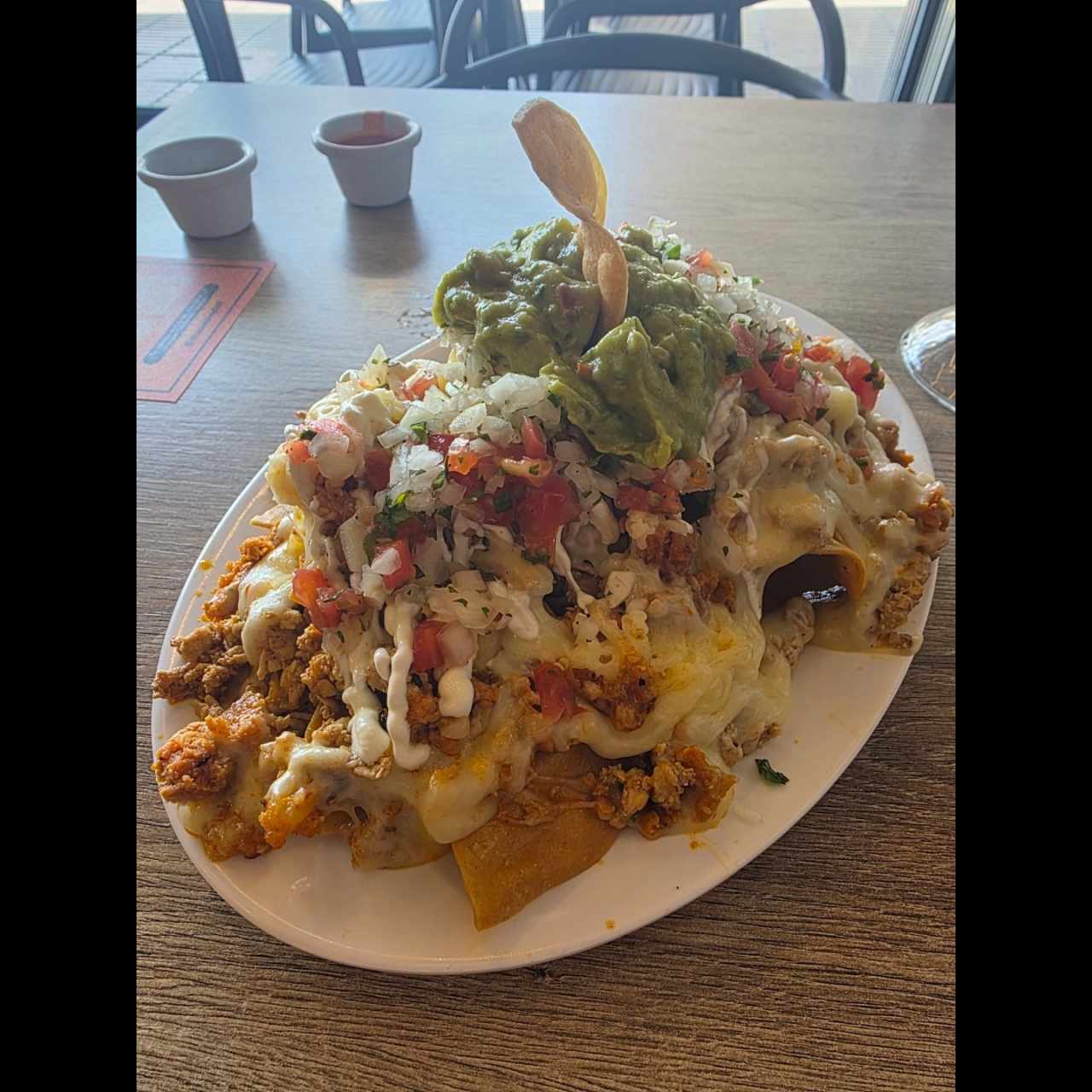 Nachos Premium ( proteina de eleccion:pollo y chorizo)