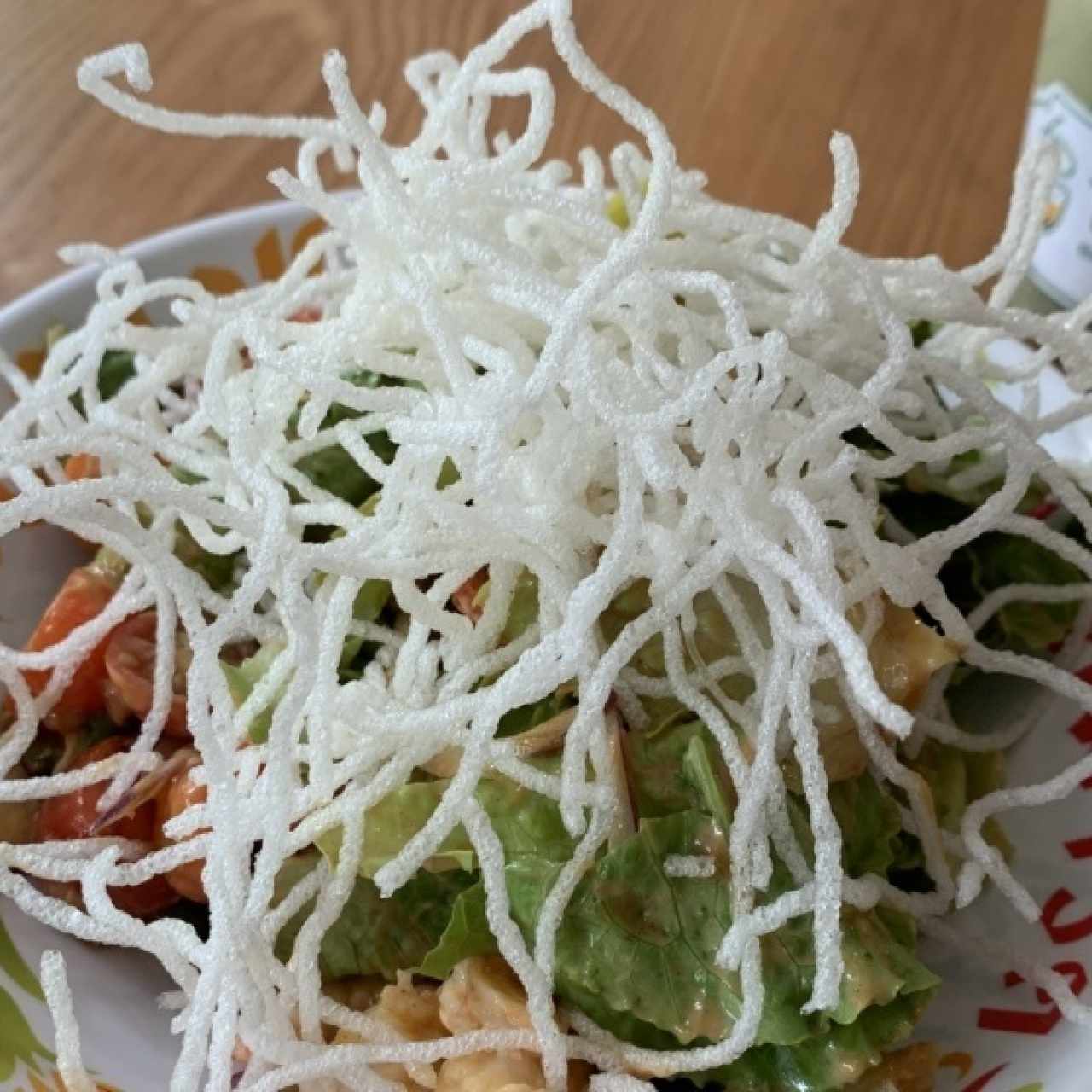 Ensalada Thai con camarones