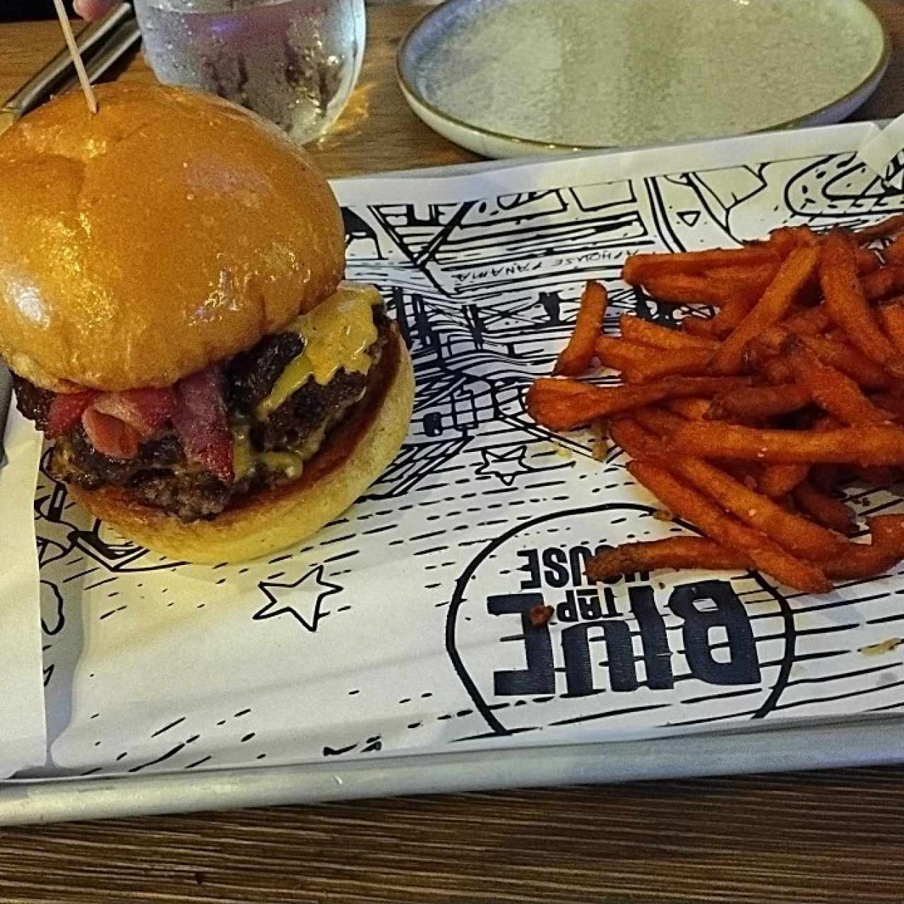 Burger & Sandwiches - SMASH DOUBLE BURGER