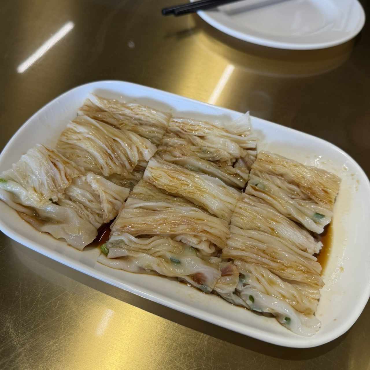 Cheung fun de puerco asado