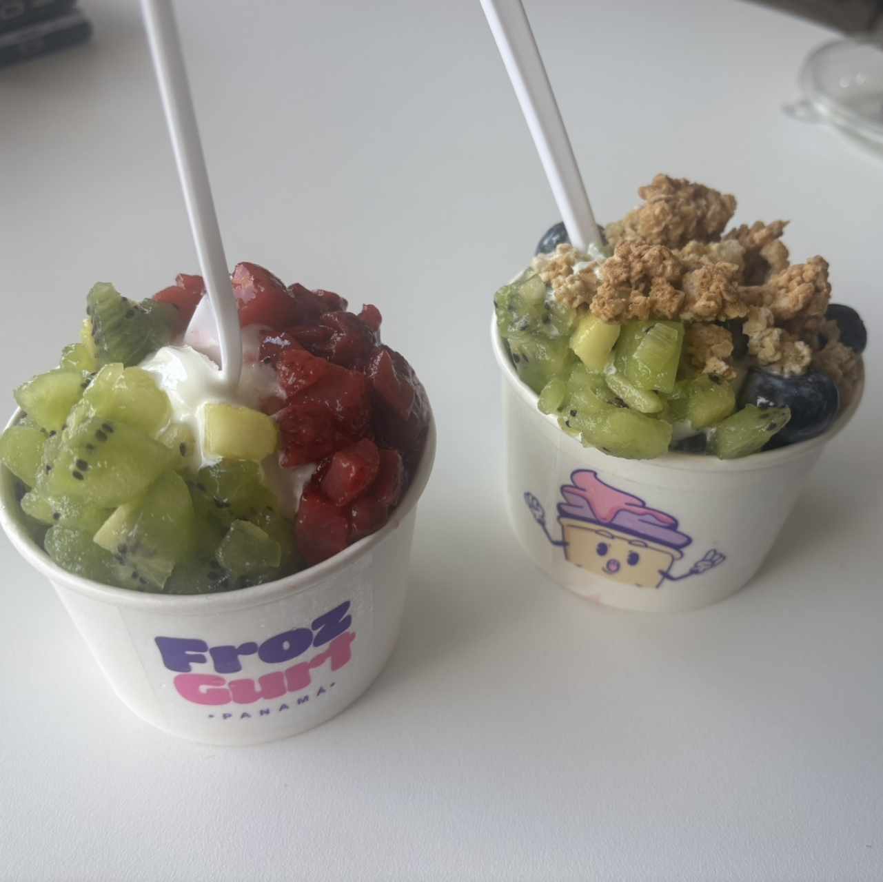 Helado de yogurt regular 