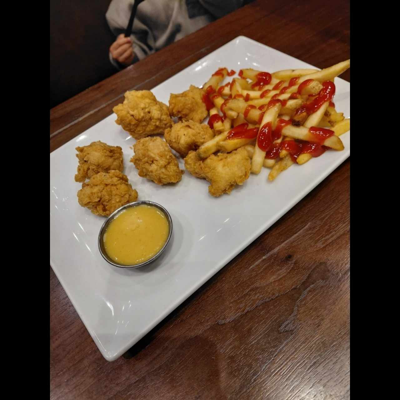 Boneless con papas 