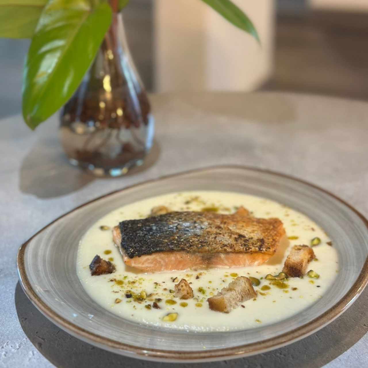 Salmón en Salsa de coliflor 😍
