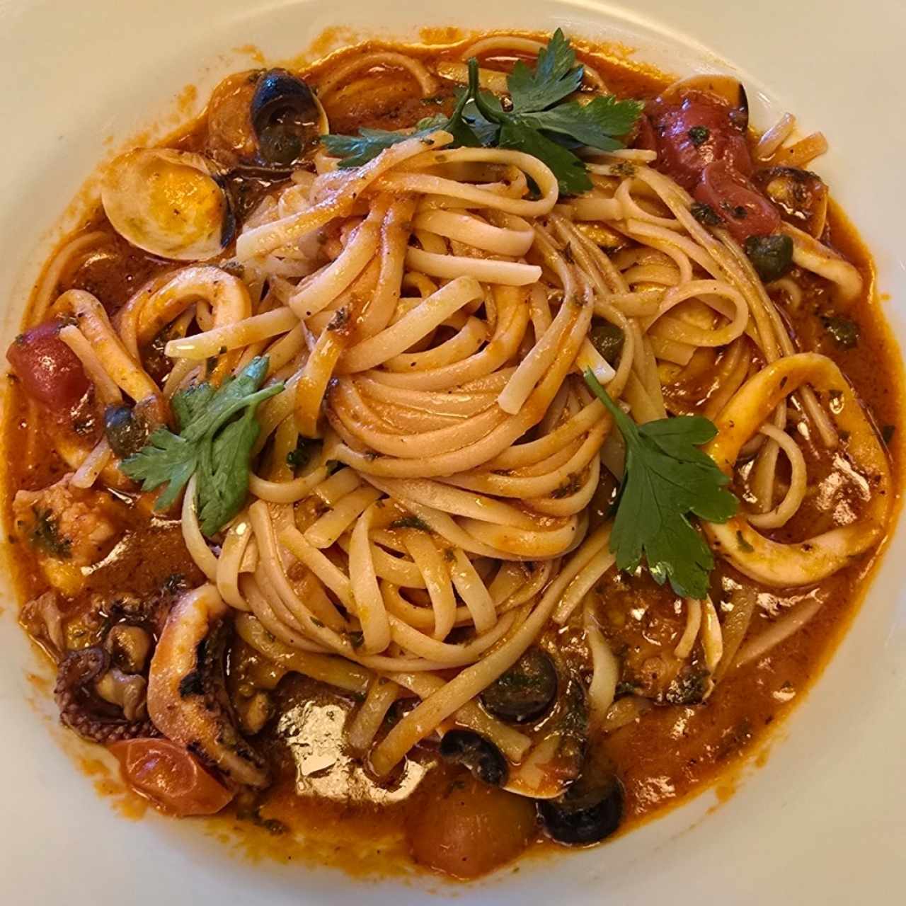 LINGUINI FRUTTO DI MARE