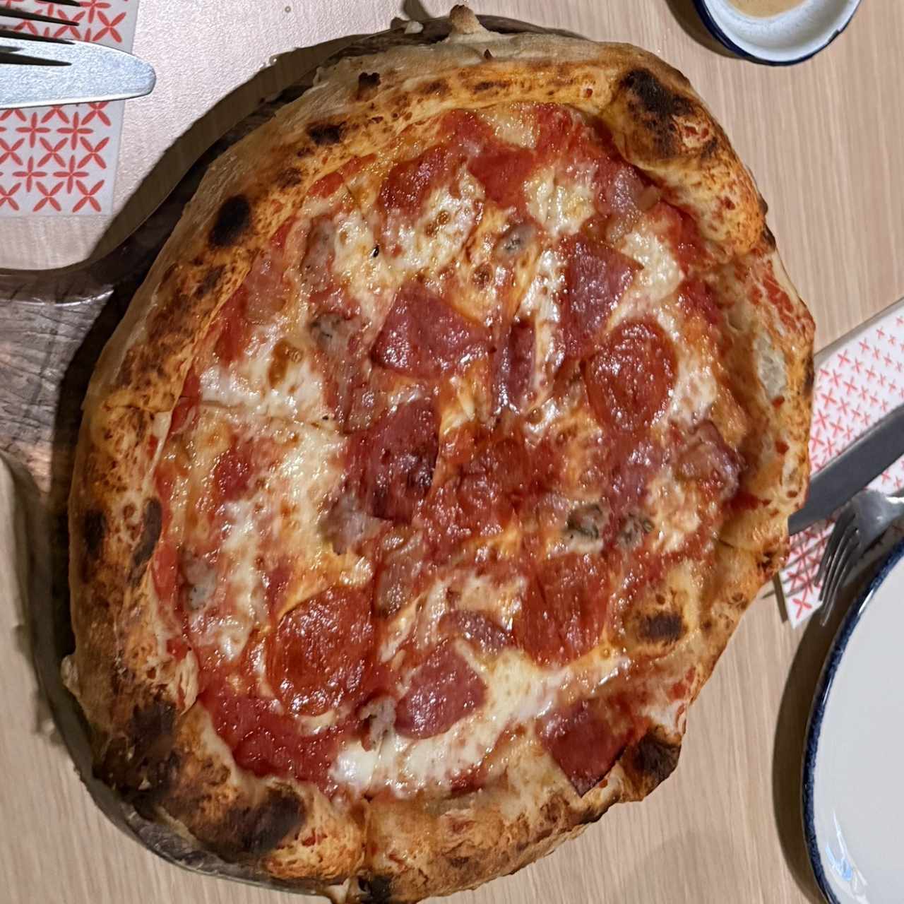 PIZZAS TRADICIONALES - CARNIVOR